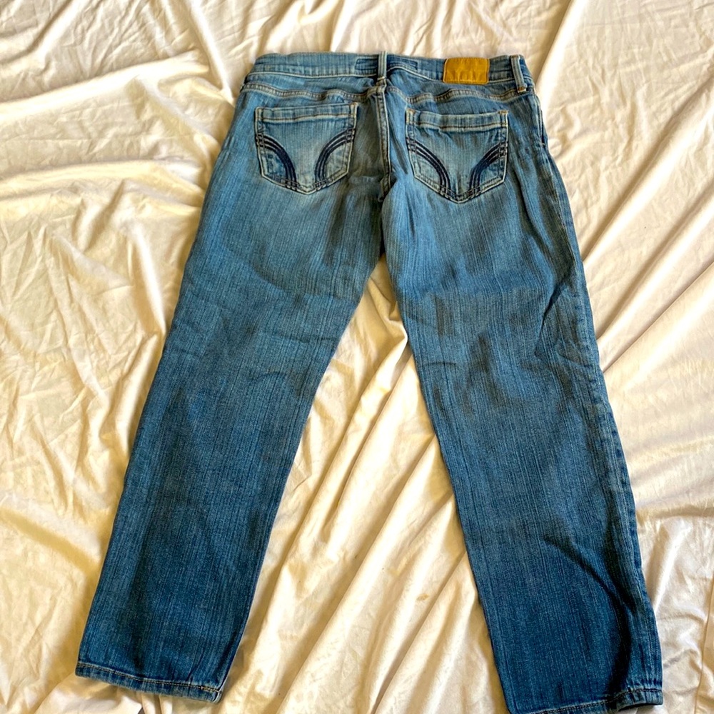 Hollister capris size 5 stretch